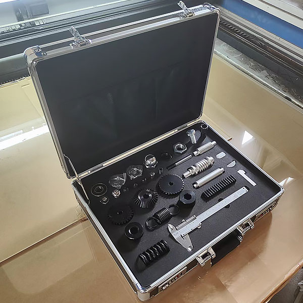 基础零件测绘实训装置(图1) 基础零件测绘实训装置,危化品特种作业实操实训台